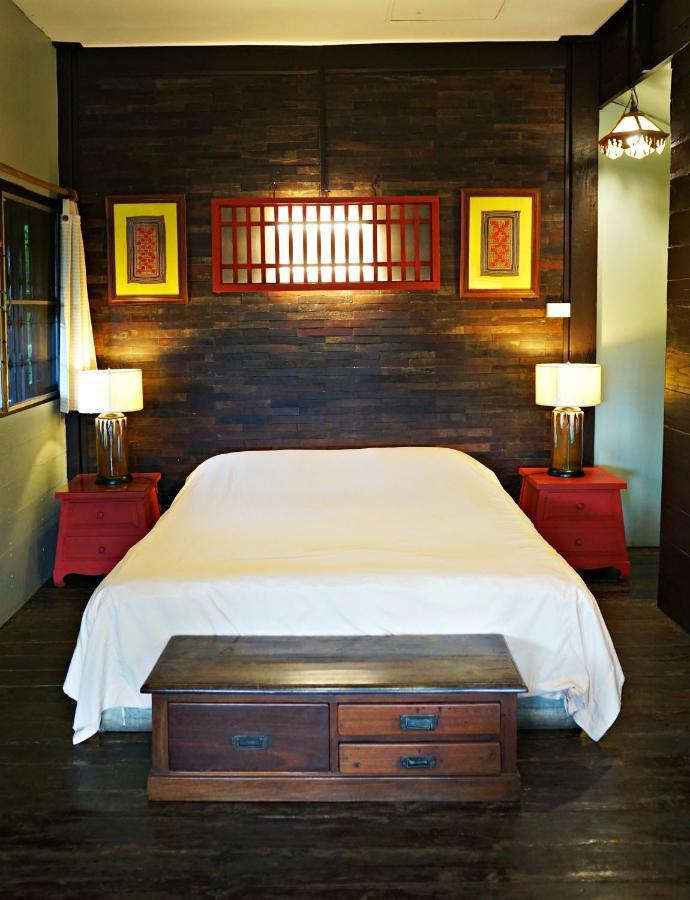 The Riverside Guest House Lampang Exteriör bild