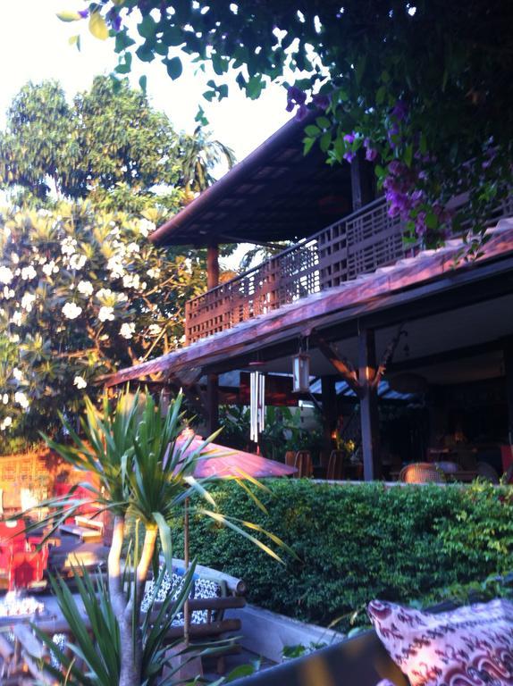 The Riverside Guest House Lampang Exteriör bild